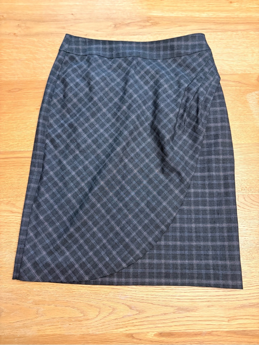ANTONIO MELANI Black and Gray Plaid Pencil Skirt